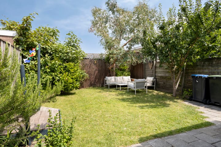 Foto 24 van Emmastraat 12