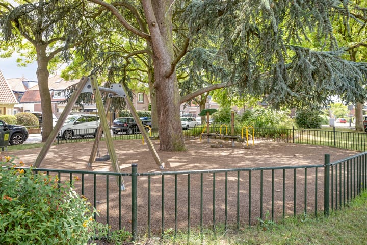 Foto 26 van Emmastraat 12