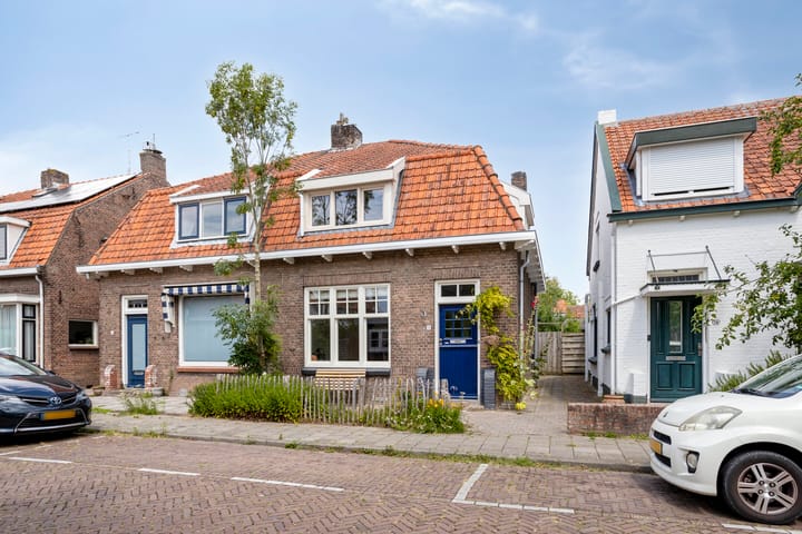 Foto 27 van Emmastraat 12