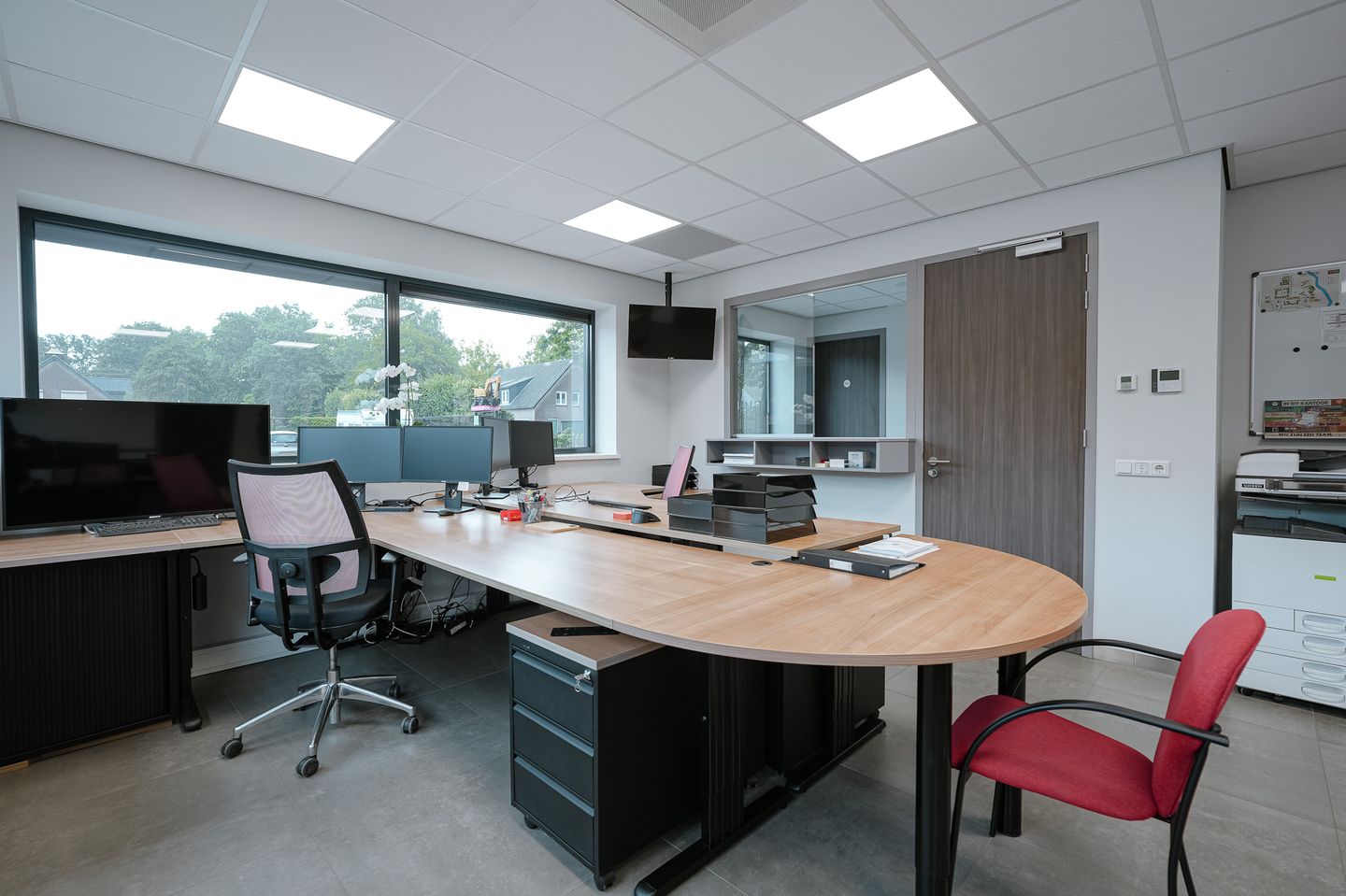 Bekijk foto 5 van Mgr.Hermuslaan 70