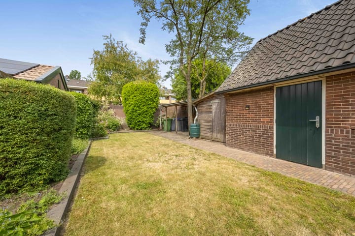 Foto 4 van 1e Brandenburgerweg 101