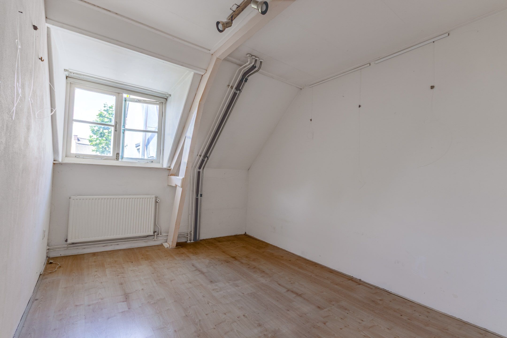 Photo 27 of Ambachtstraat 8