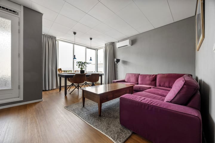 Foto 2 van Raadhuisplein 44-D