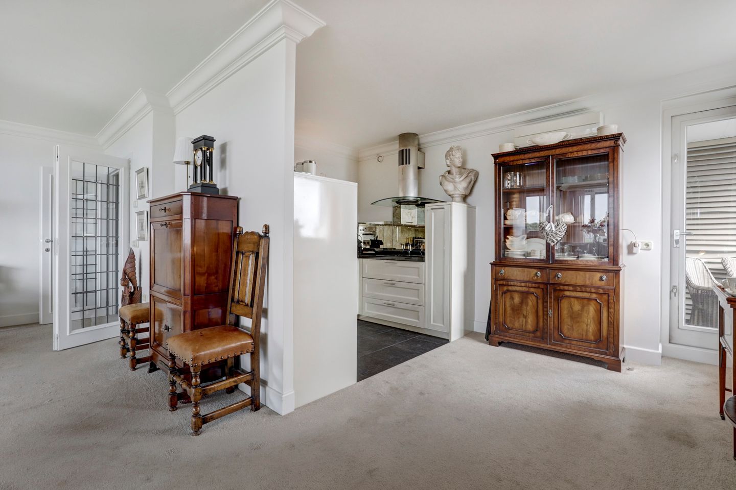 Foto 14 van Graadt van Roggenstraat 143