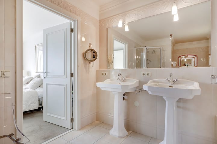 Foto 30 van Graadt van Roggenstraat 143