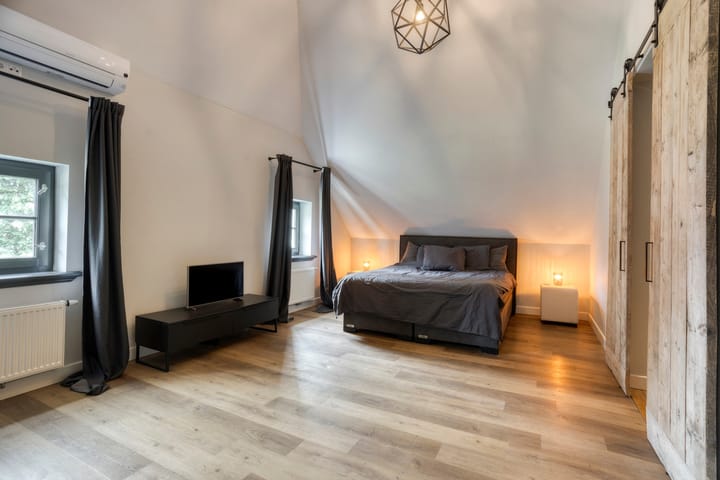 Foto 55 van Schoolstraat 60