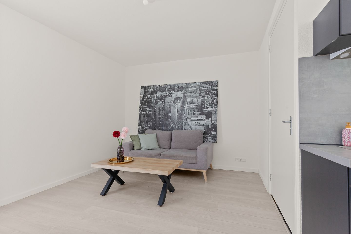 Photo 14 of Amsterdamsestraatweg 797