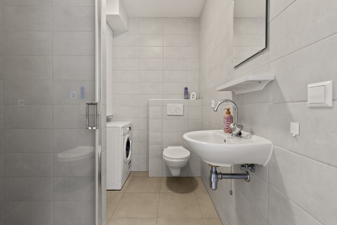 Photo 22 of Amsterdamsestraatweg 797