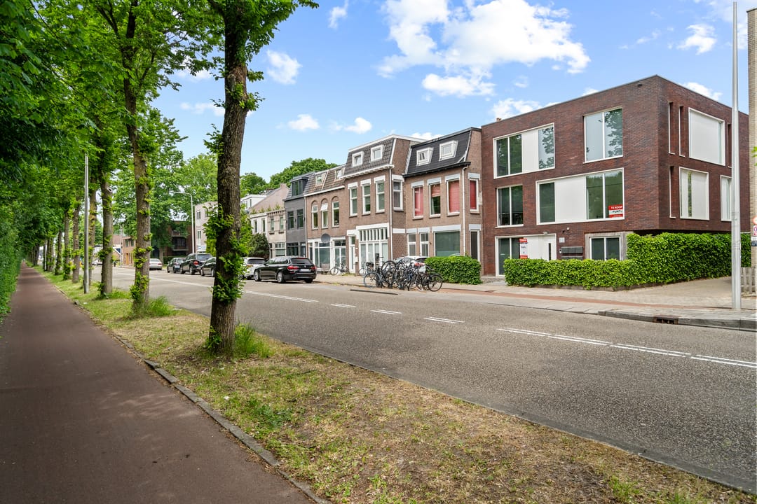 Photo 28 of Amsterdamsestraatweg 797