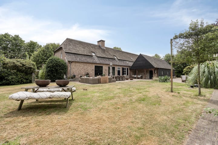 Foto 79 van Schoolstraat 60