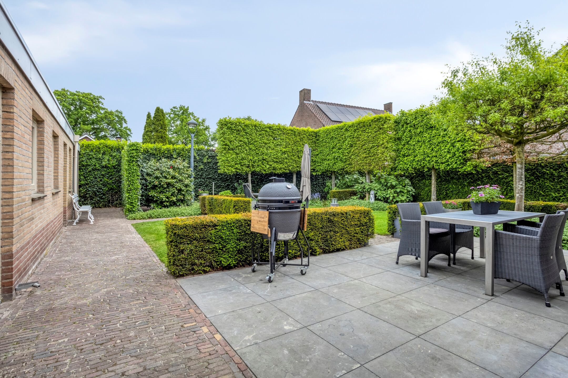 Foto 9 van Amathasstraat 7