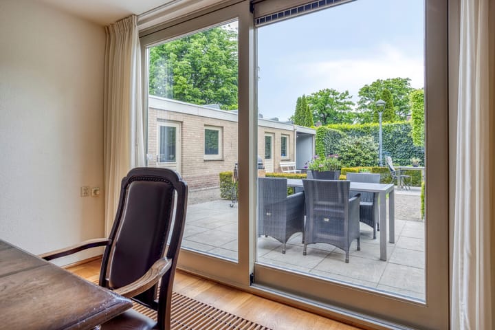 Photo 22 of Amathasstraat 7