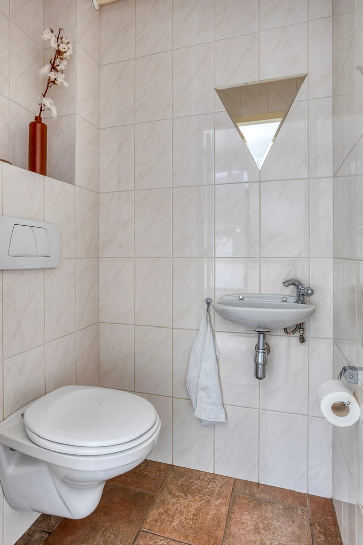 Photo 25 of Amathasstraat 7