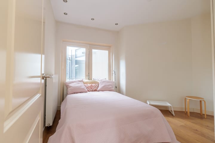 Foto 6 van Spaarndammerstraat 62-2