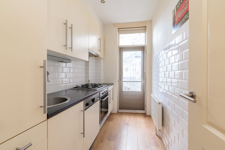 Foto 2 van Spaarndammerstraat 62-2