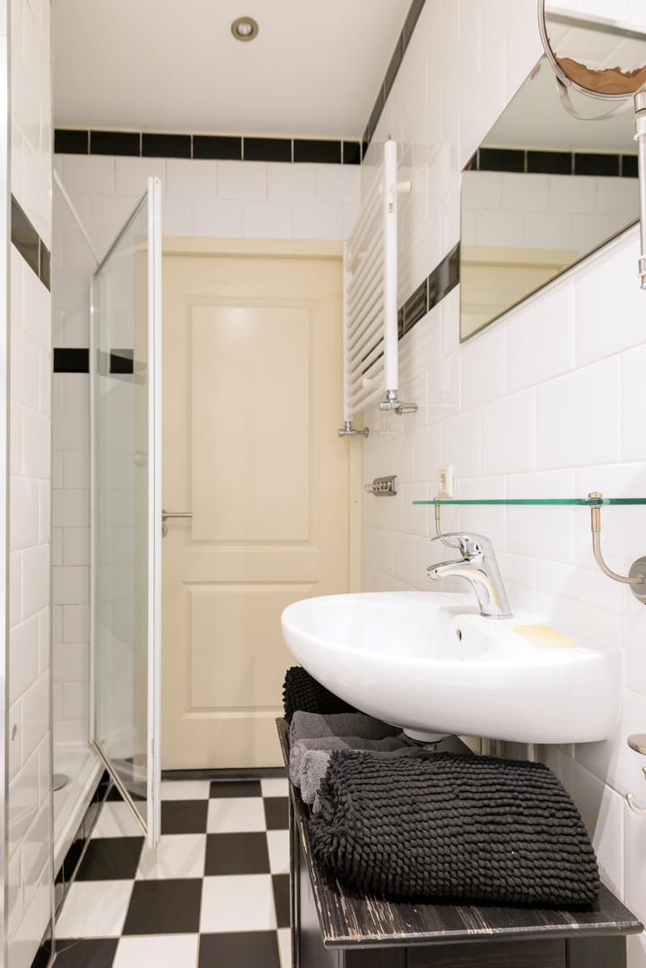 Foto 20 van Spaarndammerstraat 62-2