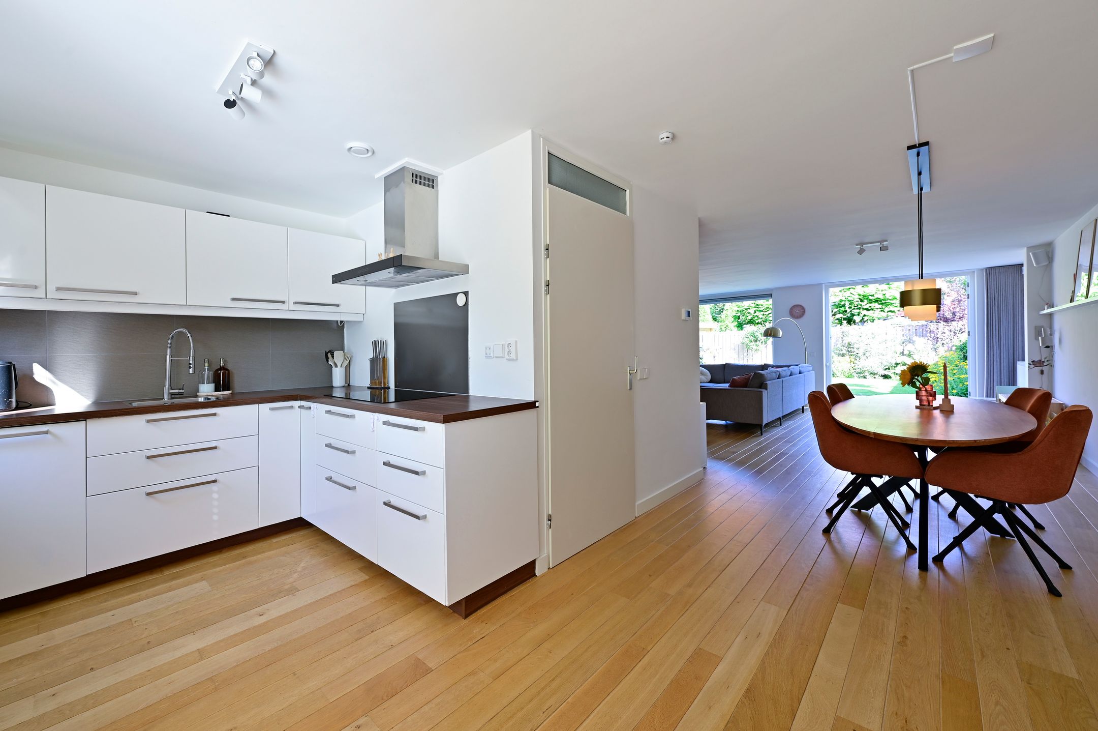 Foto 3 van Bonte Specht 12