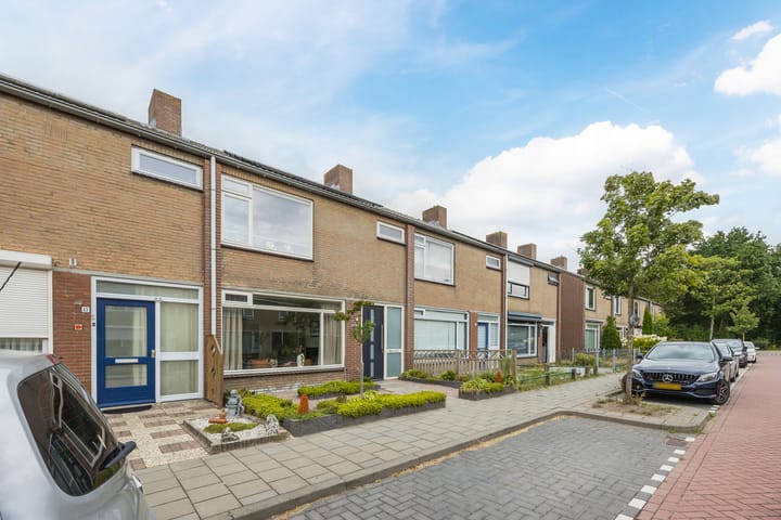 Foto 3 van Esdoornstraat 15