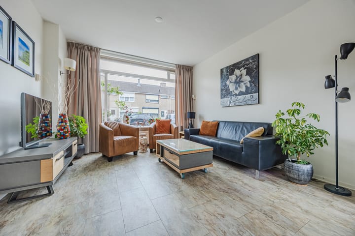 Foto 6 van Esdoornstraat 15