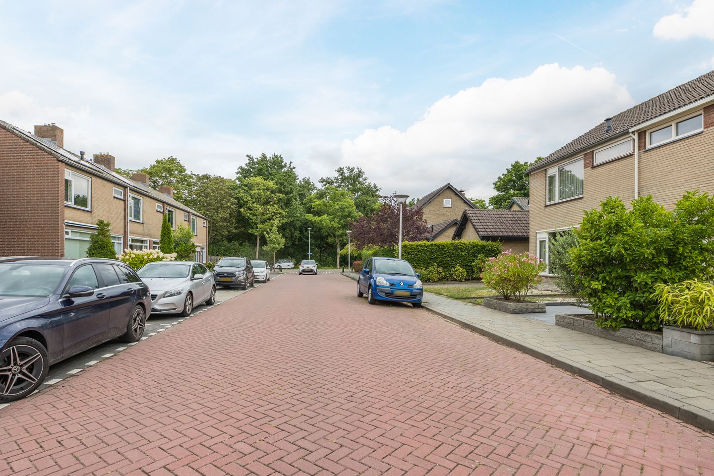 Foto 40 van Esdoornstraat 15