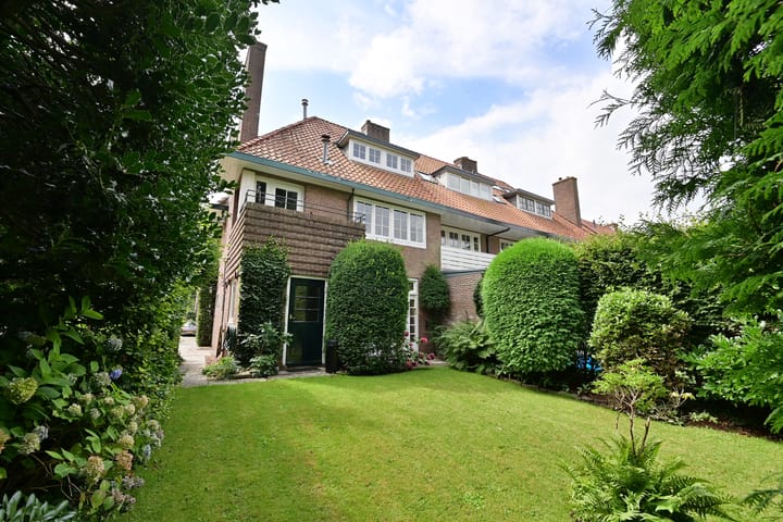 Foto 19 van Celebeslaan 14