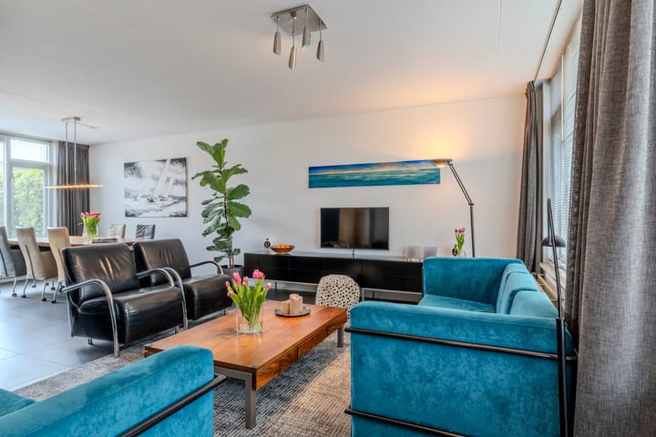 Photo 4 of Albert Schweitzerlaan 6