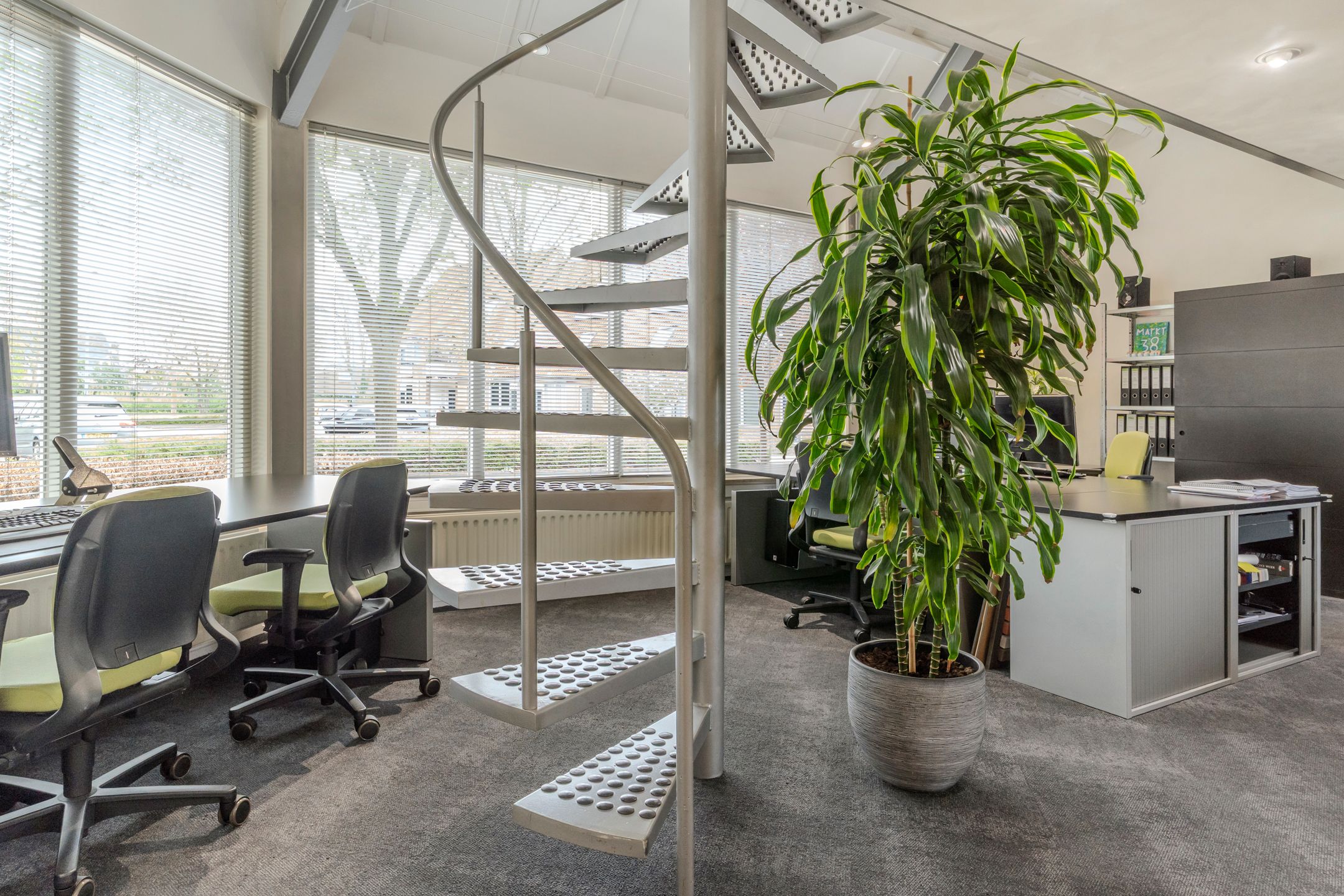 Foto 27 van Albert Schweitzerlaan 6