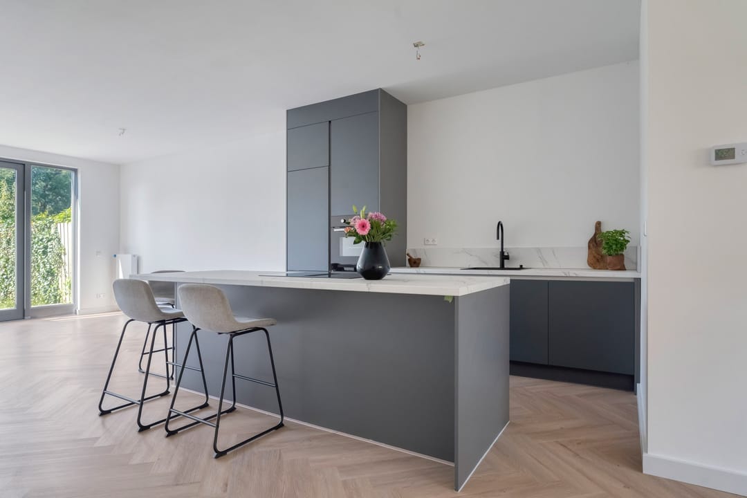 Photo 2 of Liesbosstraat 37