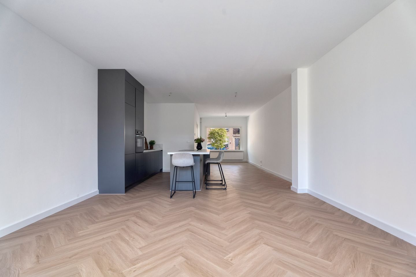 Photo 10 of Liesbosstraat 37