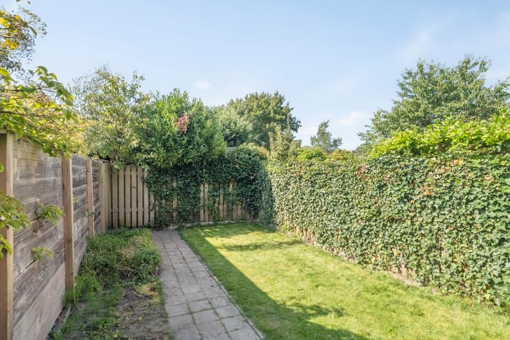 Photo 31 of Liesbosstraat 37