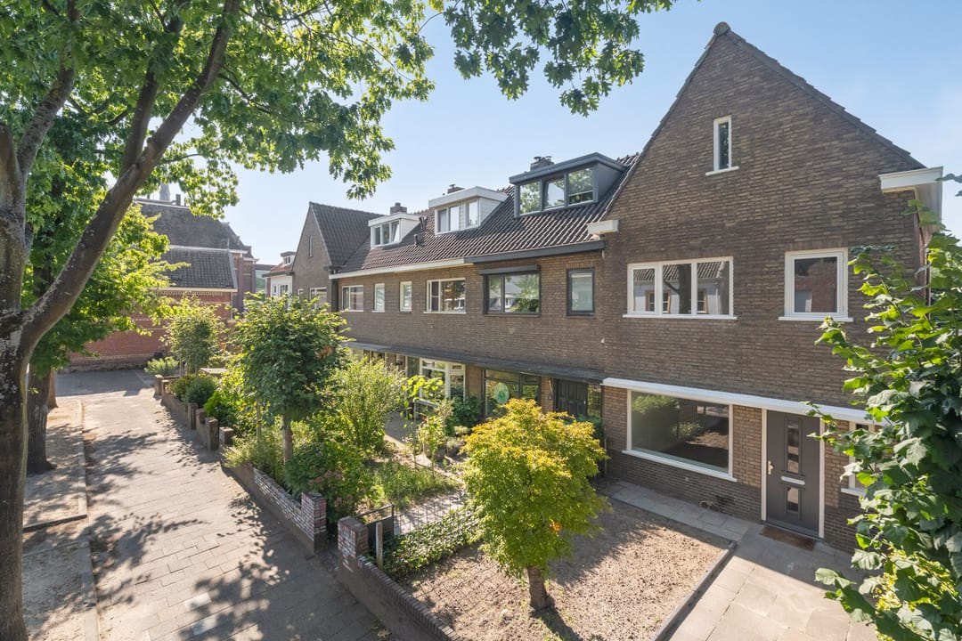 Photo 38 of Liesbosstraat 37