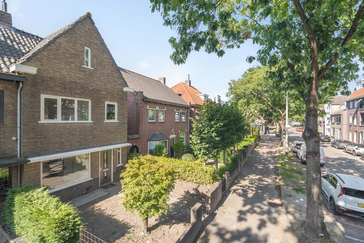 Photo 39 of Liesbosstraat 37