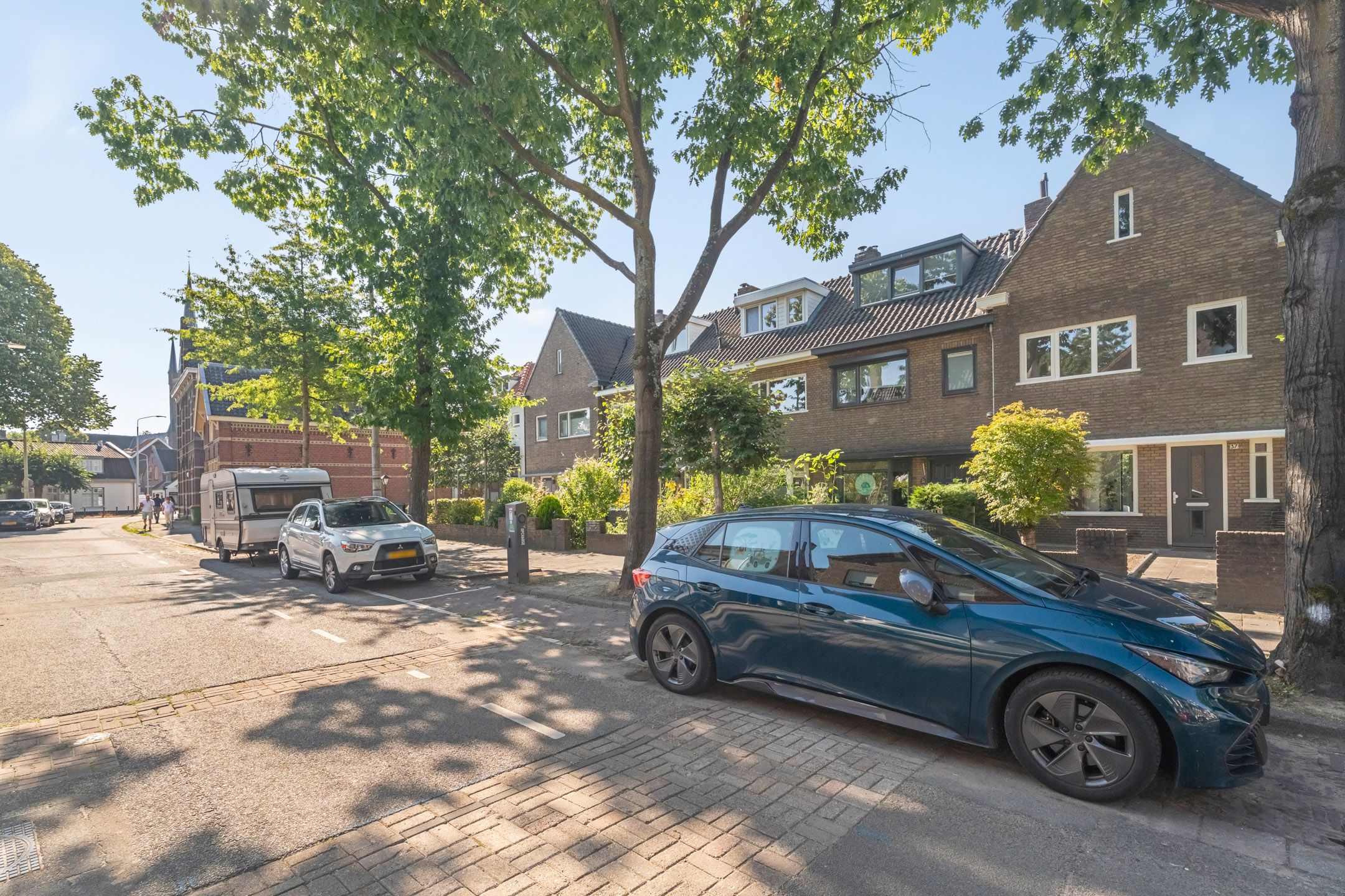 Photo 42 of Liesbosstraat 37