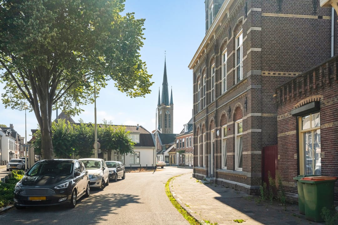 Photo 46 of Liesbosstraat 37