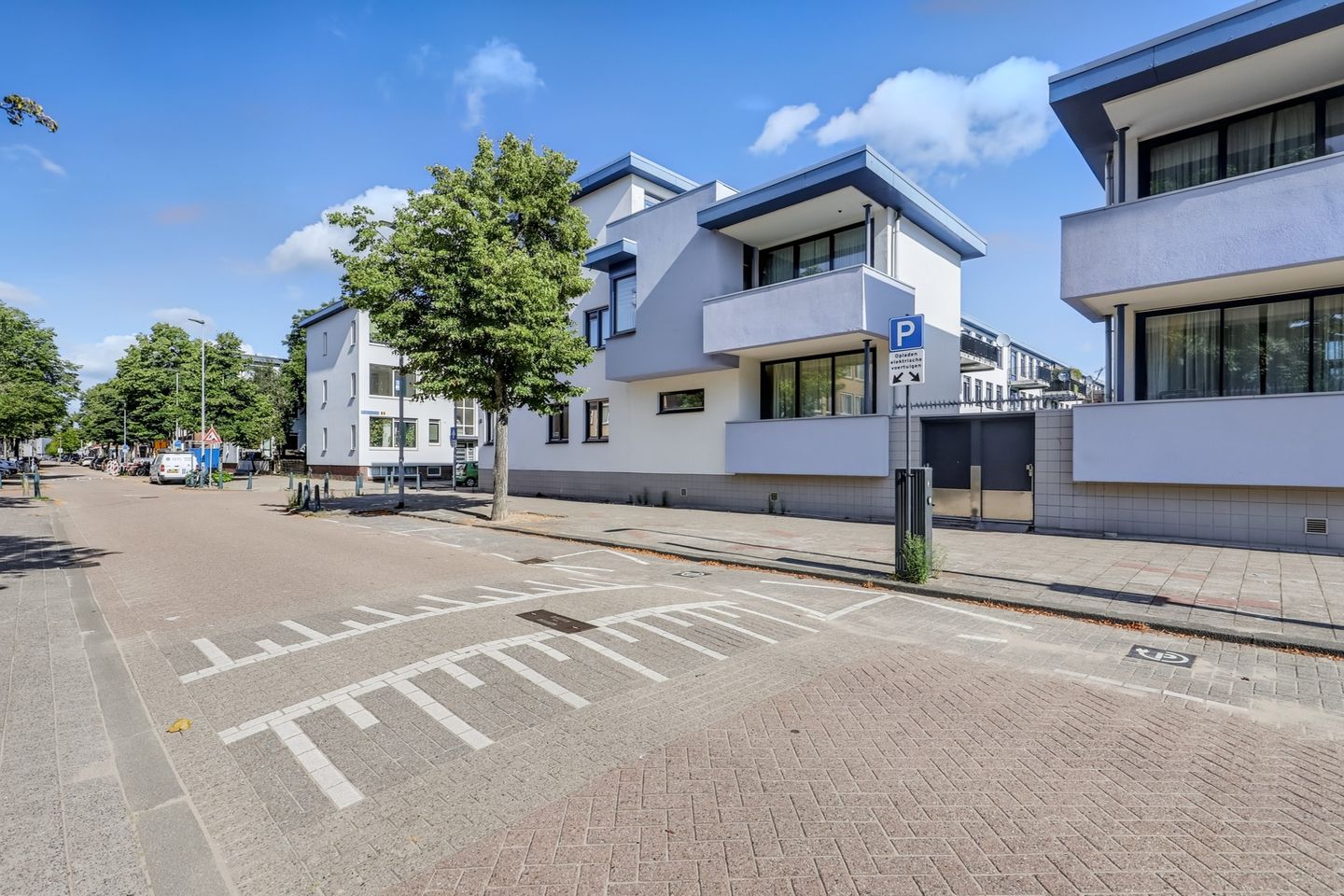 Foto 20 van Belgischestraat 16-B