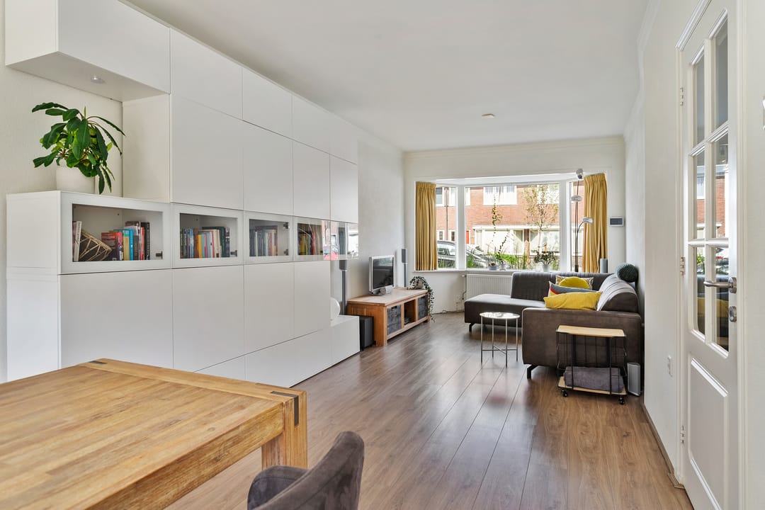 Photo 2 of Sweder van Zuylenweg 37