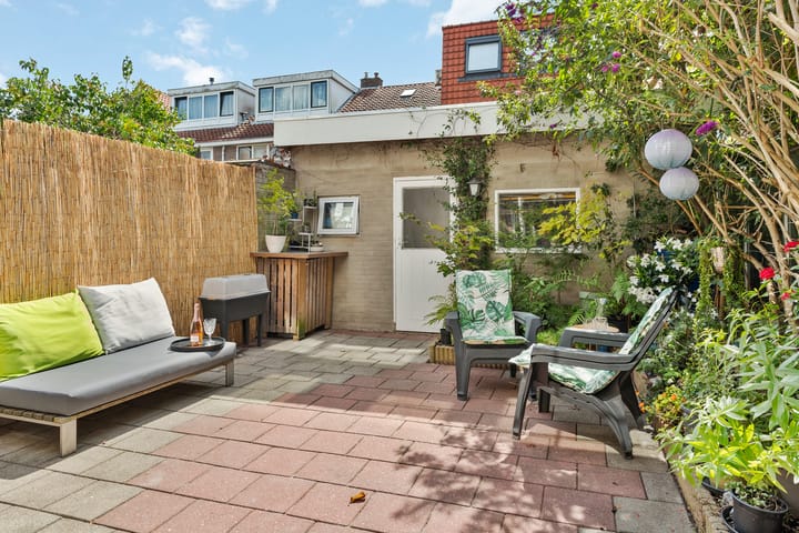 Photo 4 of Sweder van Zuylenweg 37