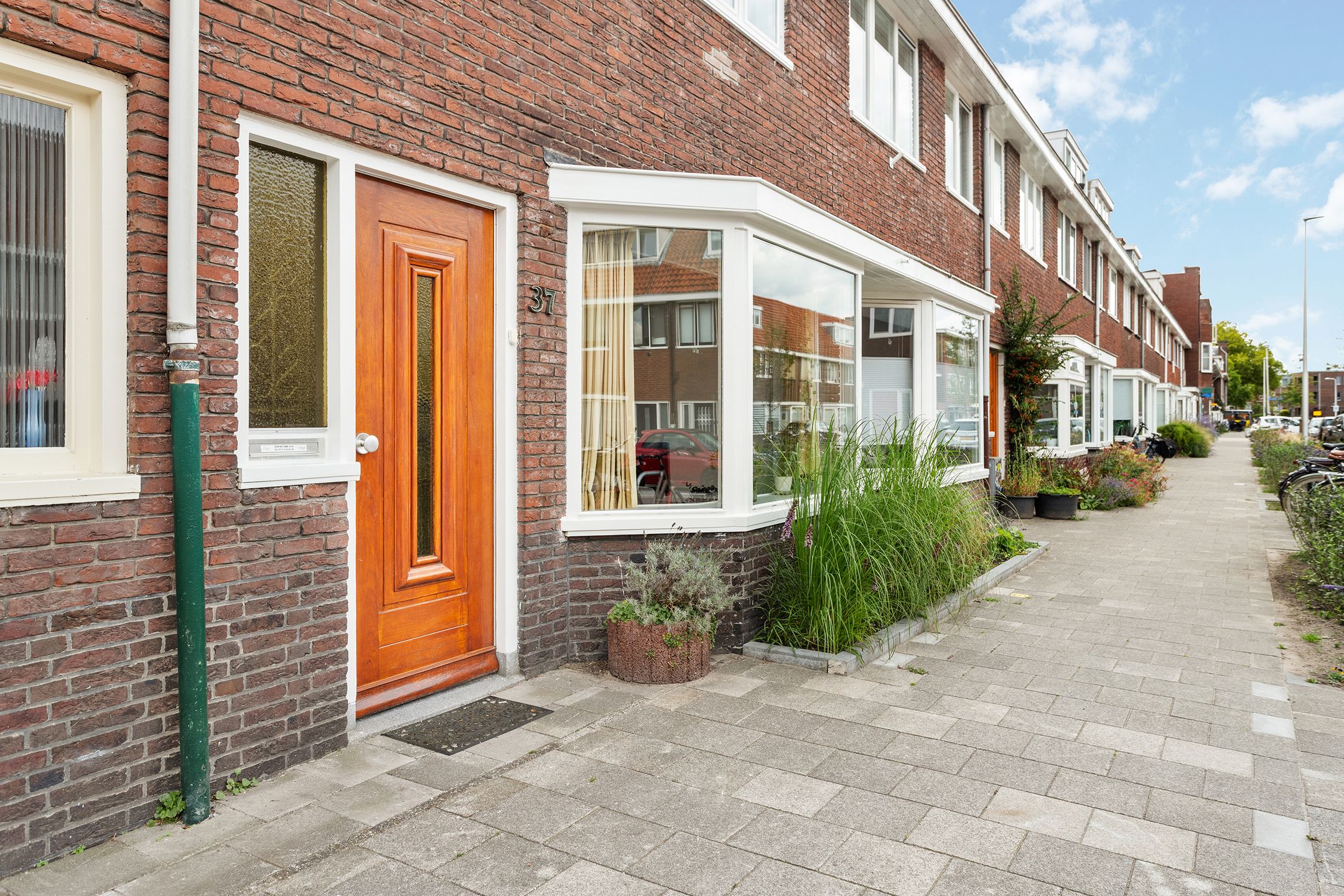 Photo 6 of Sweder van Zuylenweg 37