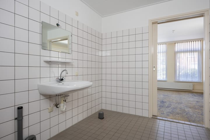 Foto 14 van Alberdingk Thijmstraat 2