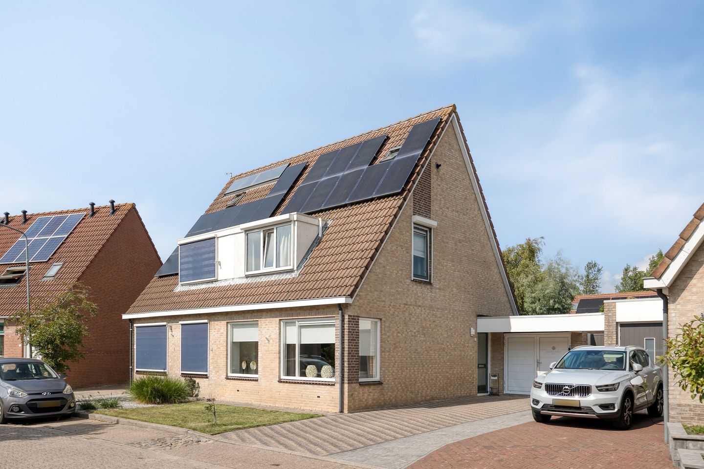 Foto 1 van Koningin Beatrixlaan 11