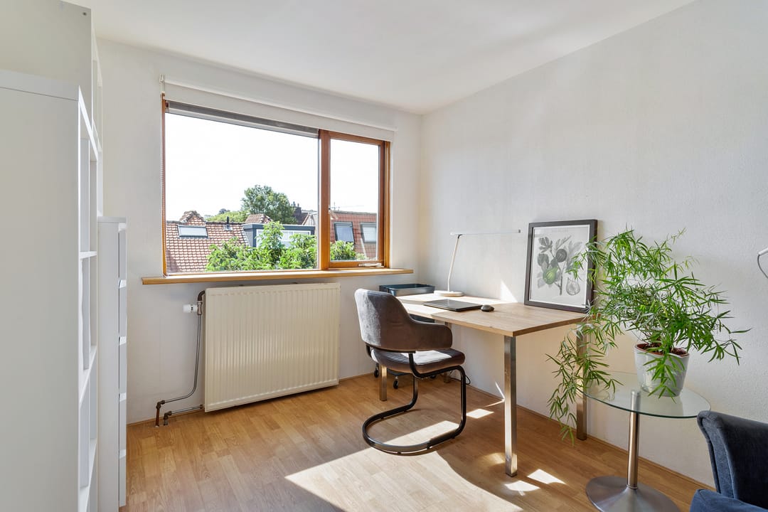 Photo 46 of Sweder van Zuylenweg 37