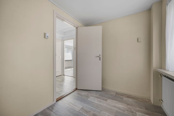 Foto 25 van Alberdingk Thijmstraat 2