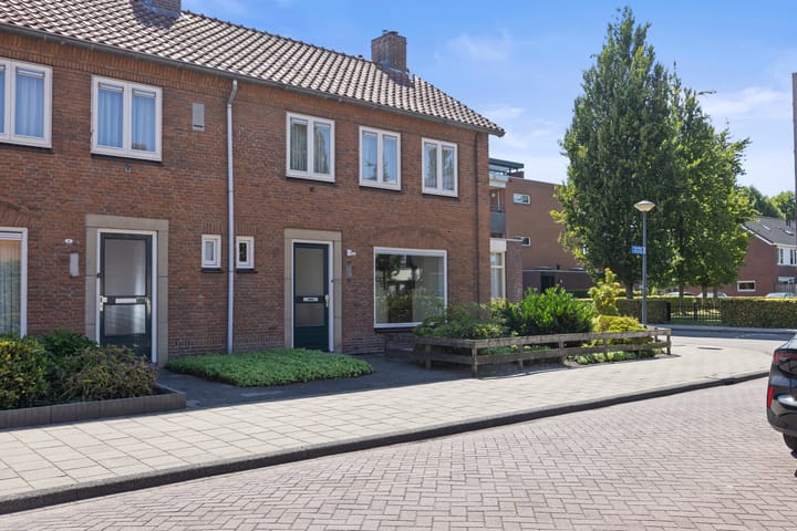 Foto 32 van Alberdingk Thijmstraat 2