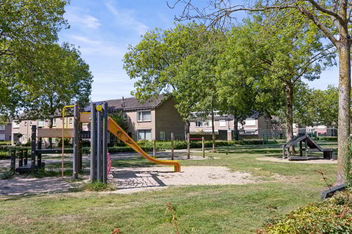 Foto 37 van Alberdingk Thijmstraat 2