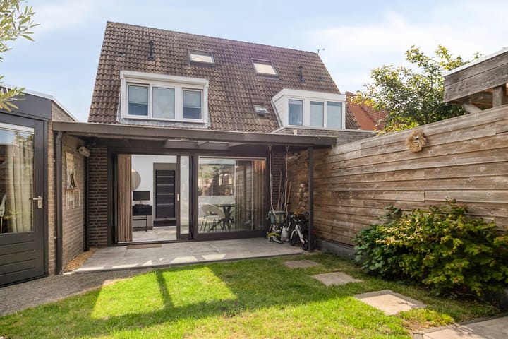 Foto 34 van Koningin Beatrixlaan 11