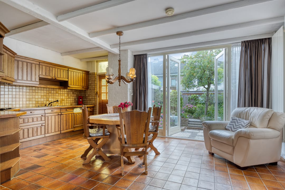 Foto 8 van Ernst Casimirstraat 9