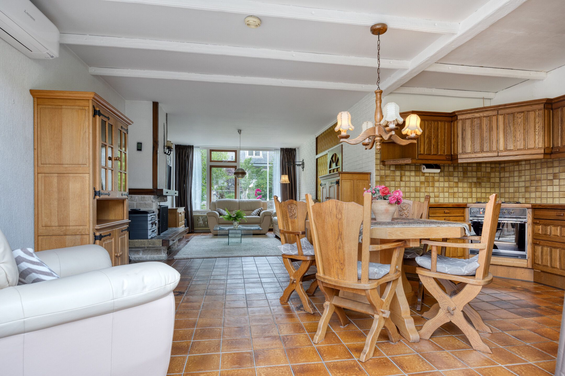 Foto 12 van Ernst Casimirstraat 9