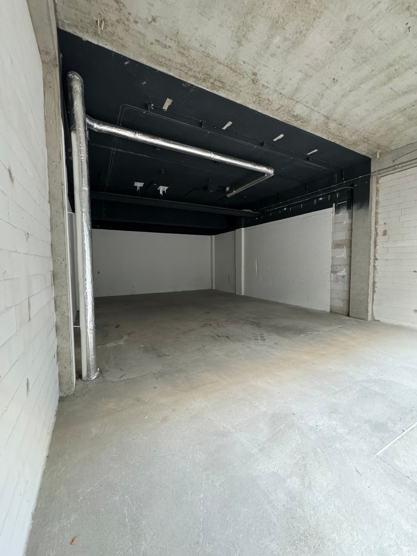View photo 5 of Emmaplein 204