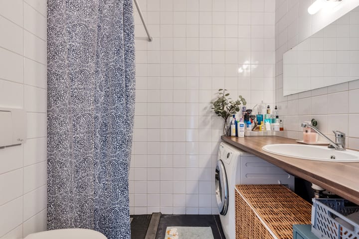 Foto 15 van Valkenstraat 11