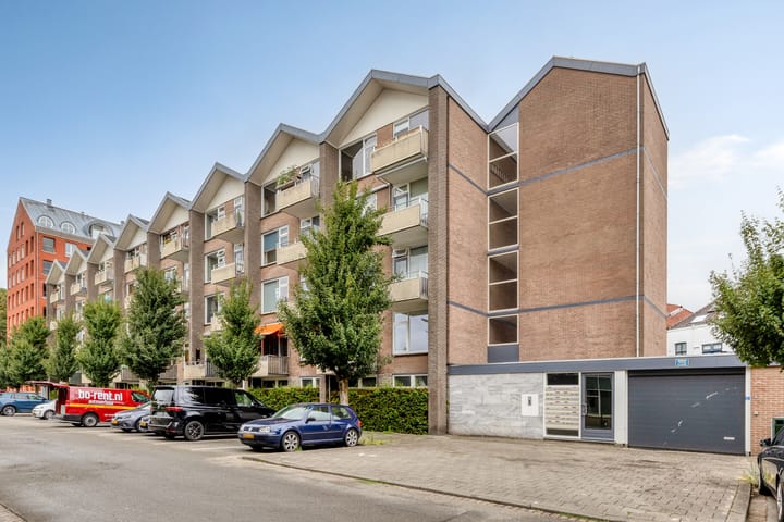 Foto 21 van Valkenstraat 11